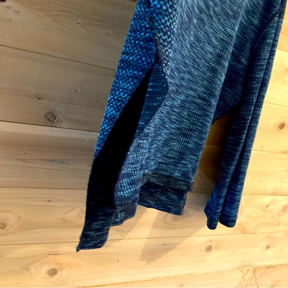 Free People We the Free blue Sunny Days oversized turtleneck sweater - Picture 9 of 15